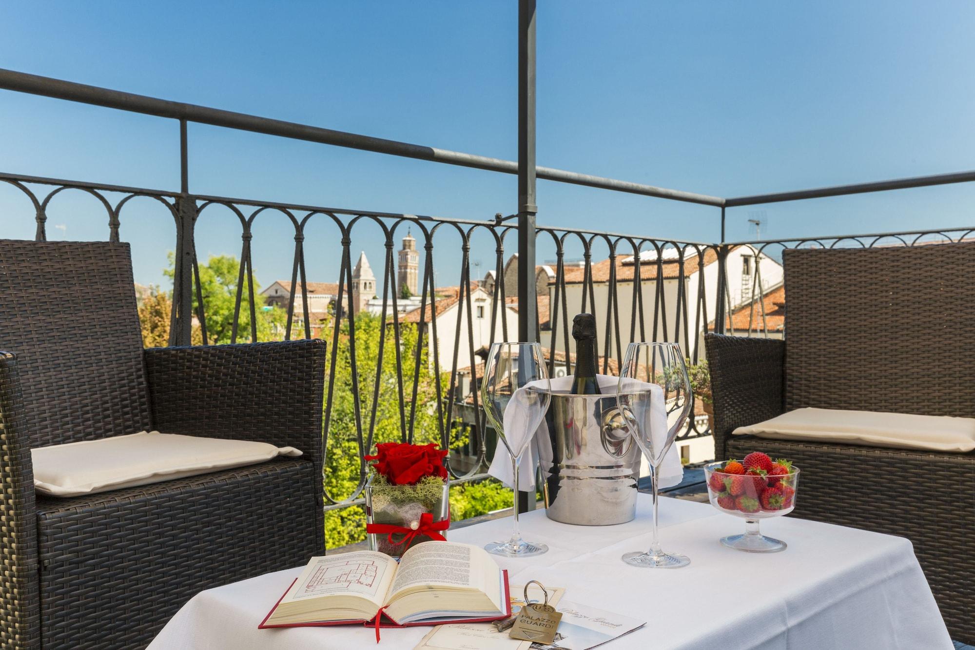 Palazzo Guardi 3* Venecia